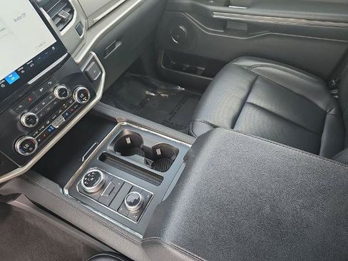 Certified 2024 Ford Expedition XLT AWD/4WD image 25