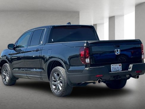 Certified 2023 Honda Ridgeline Sport image 6