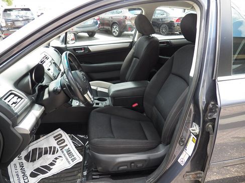 Used 2015 Subaru Legacy 2.5i Premium AWD/4WD image 6