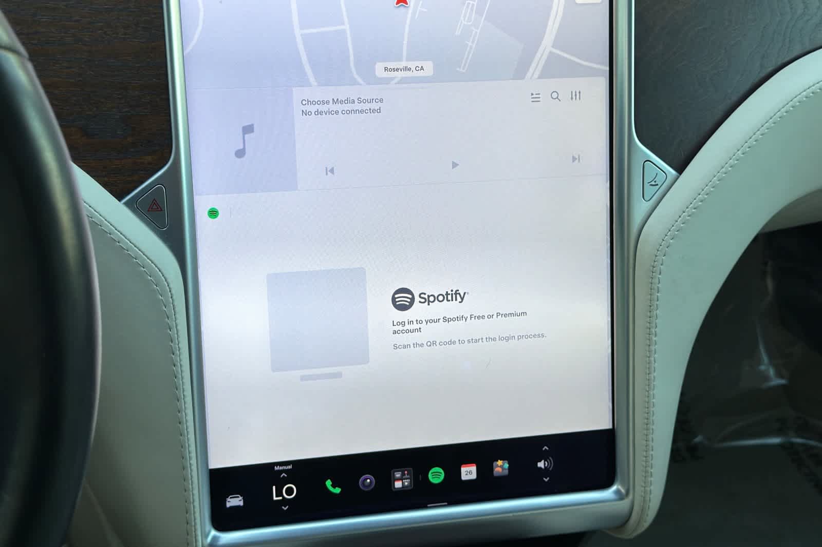 Used 2017 Tesla Model S AWD image 20