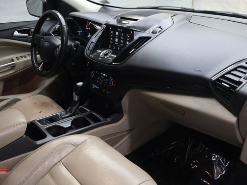 Used 2017 Ford Escape Titanium image 11