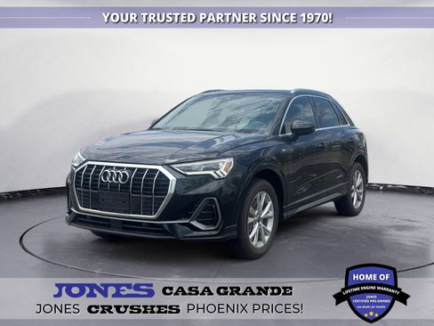 Used 2022 Audi Q3 2.0T Premium Plus w/ Premium Plus Package AWD/4WD image 1
