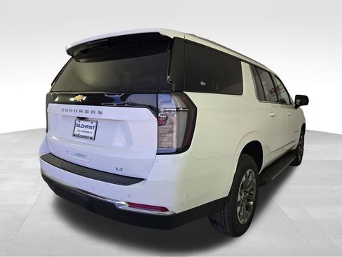 New 2026 Chevrolet Suburban LT w/ Comfort Package image 7