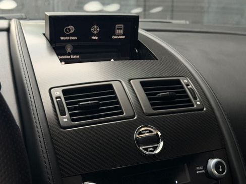 Used 2015 Aston Martin V8 Vantage GT RWD image 28