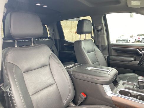 Used 2022 GMC Sierra 1500 SLT w/ SLT Premium Plus Package image 24