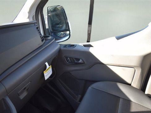 New 2026 Ford Transit 250 148 Medium Roof Extended AWD image 11