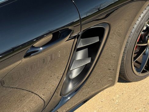 Used 2024 Porsche 718 Cayman S image 18