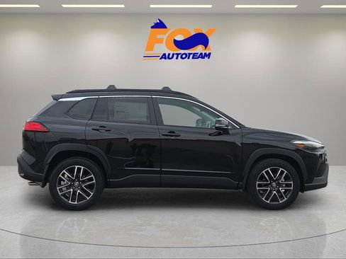 New 2026 Toyota Corolla Cross XLE image 5