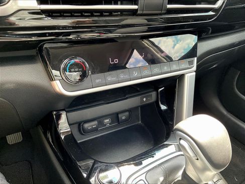 Used 2023 Kia Seltos EX AWD/4WD image 16