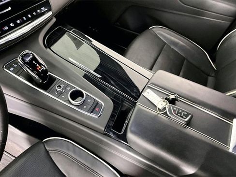 Used 2024 Cadillac Escalade Sport image 18