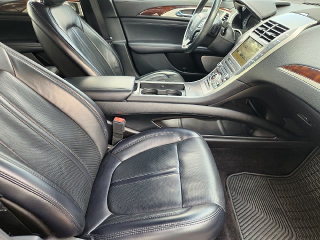 Used 2018 Lincoln MKZ Reserve w/ Luxury Package FWD image 15