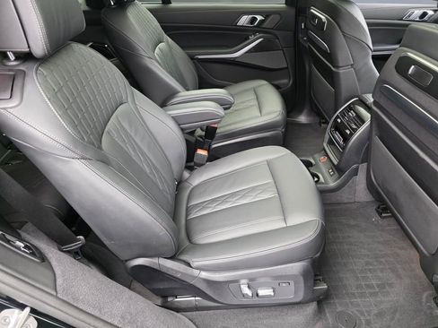 Used 2024 BMW X7 M60i w/ Executive Package AWD/4WD image 29