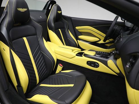 Used 2023 Aston Martin V12 Vantage Roadster image 29