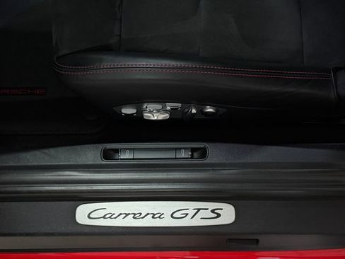 Certified 2016 Porsche 911 GT3 RS image 32