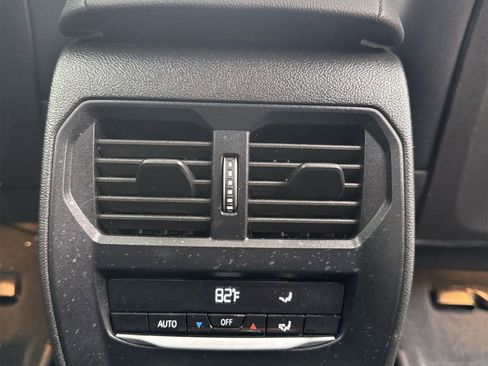 Used 2024 BMW 330i xDrive 330i xDrive w/ Convenience Package image 29