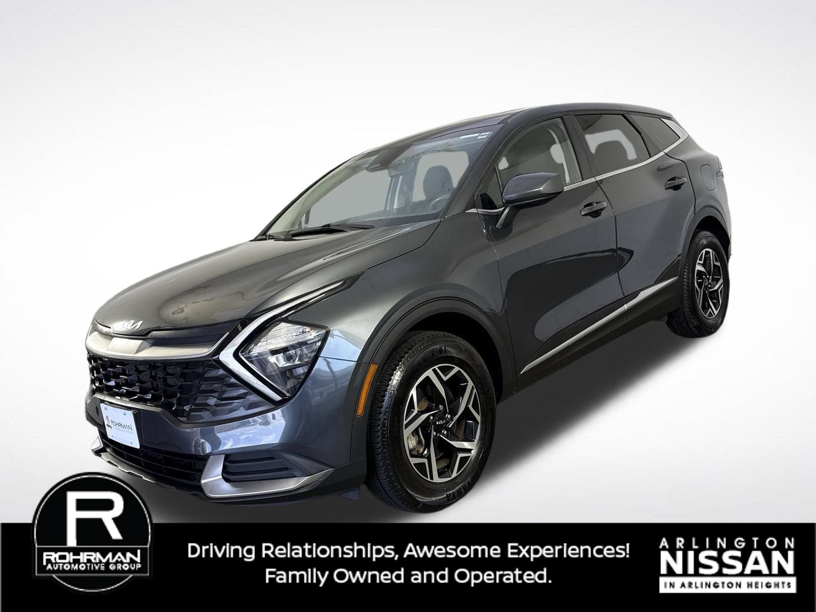 Used 2023 Kia Sportage LX AWD/4WD image 2