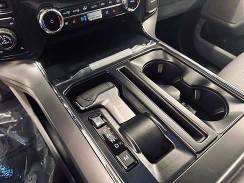 New 2025 Ford F150 Lariat w/ Equipment Group 502A High image 35