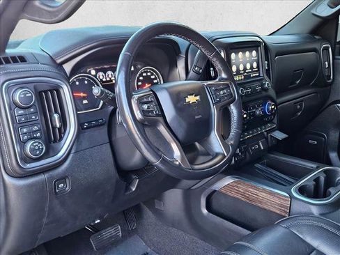 Used 2020 Chevrolet Silverado 2500 High Country w/ Z71 Off-Road Package image 10