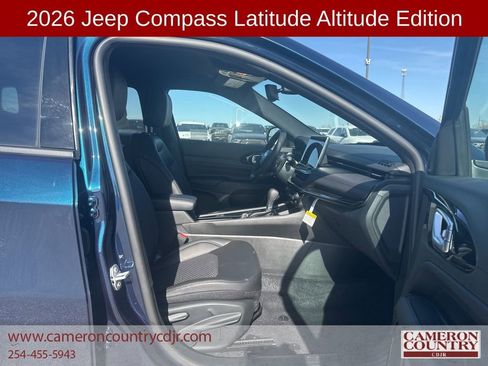 New 2026 Jeep Compass Latitude AWD/4WD image 17