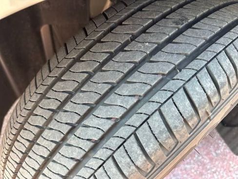 Used 2025 Nissan Sentra S image 26