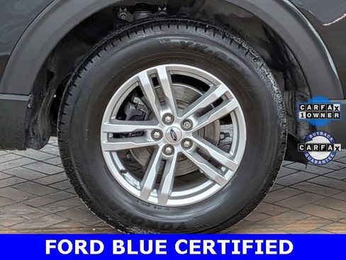 Certified 2022 Ford Explorer XLT image 10