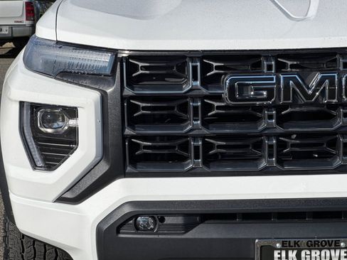 New 2023 GMC Canyon AT4 w/ AT4 Premium Package AWD/4WD image 45
