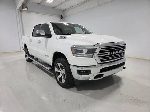 Used 2023 RAM 1500 Laramie AWD/4WD image 10