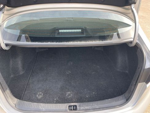 Used 2025 Toyota Corolla LE image 34