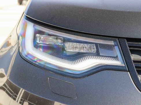 New 2026 Land Rover Discovery Dynamic SE AWD/4WD image 10