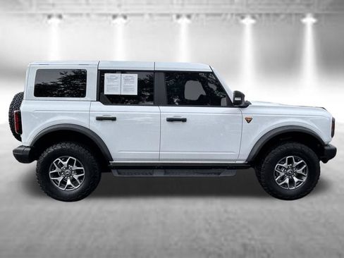 Used 2025 Ford Bronco Badlands AWD/4WD image 4