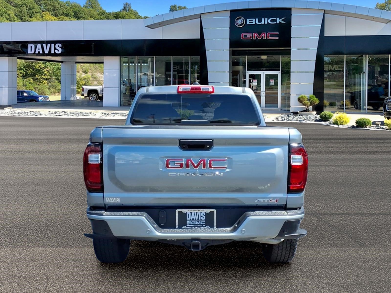 Used 2026 GMC Canyon AT4 AWD/4WD image 5