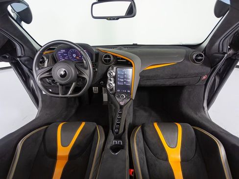 Used 2022 McLaren 720S Performance image 30