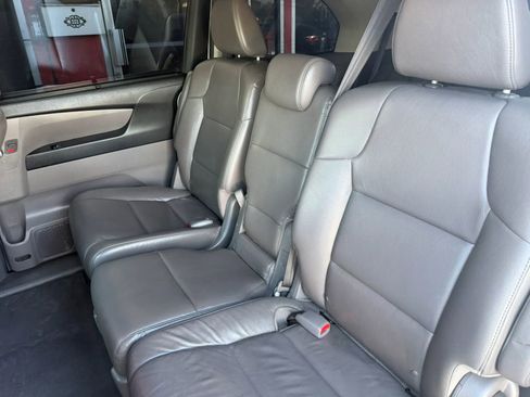Used 2015 Honda Odyssey EX-L image 12
