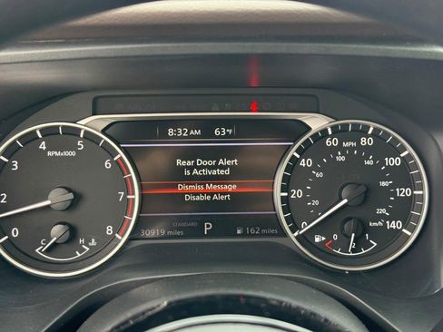Used 2023 Nissan Rogue SV FWD image 24