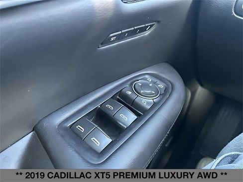 Used 2019 Cadillac XT5 Premium Luxury w/ LPO, Black Ice Package image 25