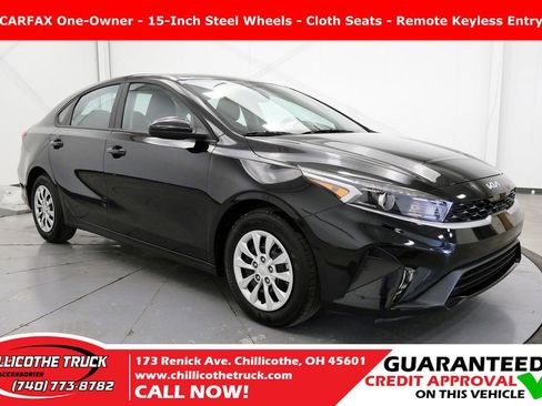 Used 2024 Kia Forte LX FWD image 1
