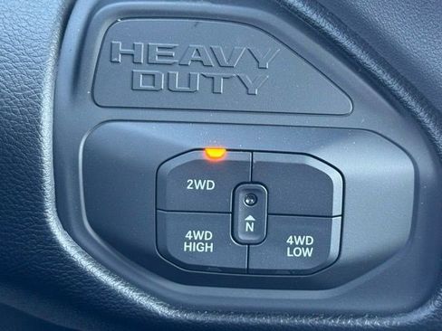 New 2026 RAM 2500 Big Horn AWD/4WD image 20