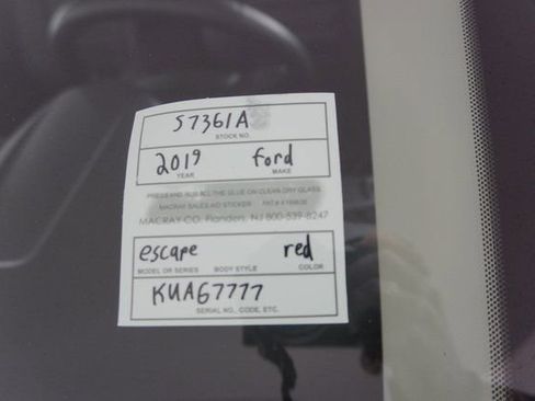 Used 2019 Ford Escape SEL image 41