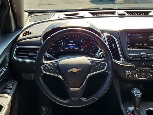 Used 2019 Chevrolet Equinox LT w/ Driver Convenience Package FWD image 12