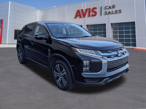 Used 2024 Mitsubishi Outlander Sport SE image 3