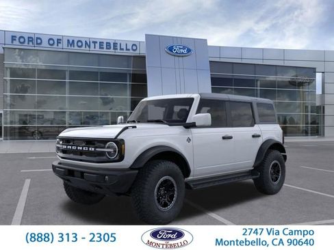 New 2026 Ford Bronco Outer Banks w/ Sasquatch Package AWD/4WD image 2