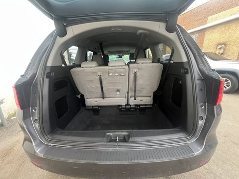 Used 2018 Honda Odyssey EX-L image 9
