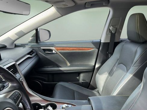 Certified 2021 Lexus RX 350L Premium w/ Premium Package image 13