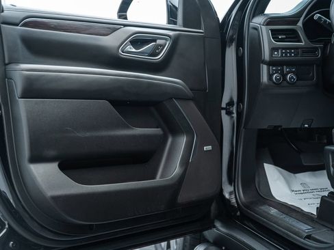 Used 2024 Chevrolet Tahoe Z71 w/ Luxury Package AWD/4WD image 47