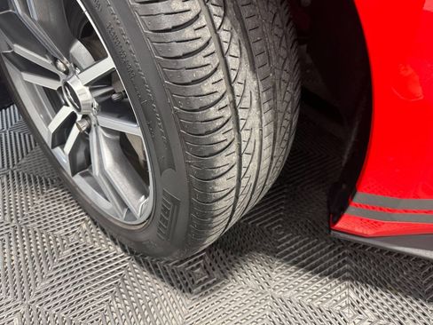 Used 2015 Ford Mustang GT Premium image 40