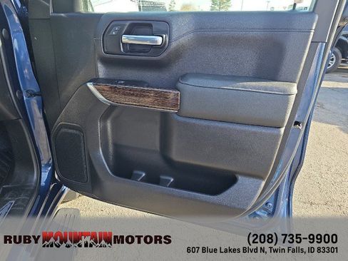 Used 2022 GMC Sierra 1500 Elevation w/ Driver Alert Package I image 33