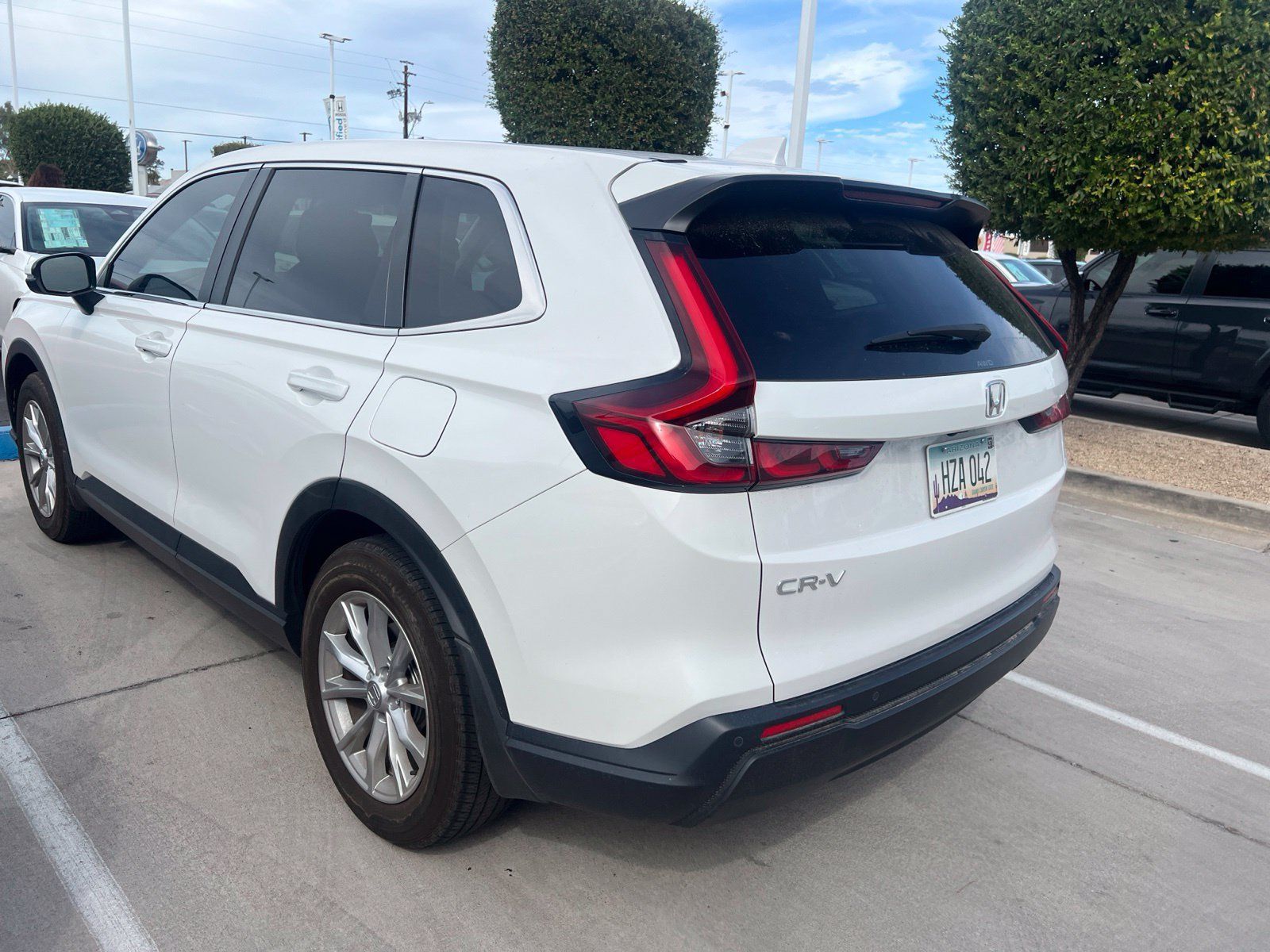 Used 2025 Honda CR-V EX-L image 7