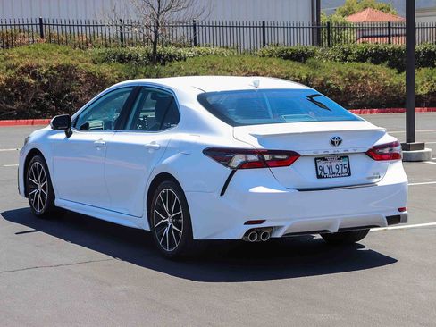 Certified 2024 Toyota Camry SE w/ Audio Upgrade Package FWD image 5