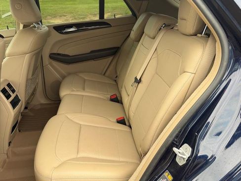 Used 2014 Mercedes-Benz ML 350 2WD image 6