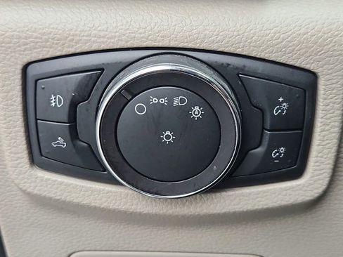 Used 2019 Ford F150 Limited image 29